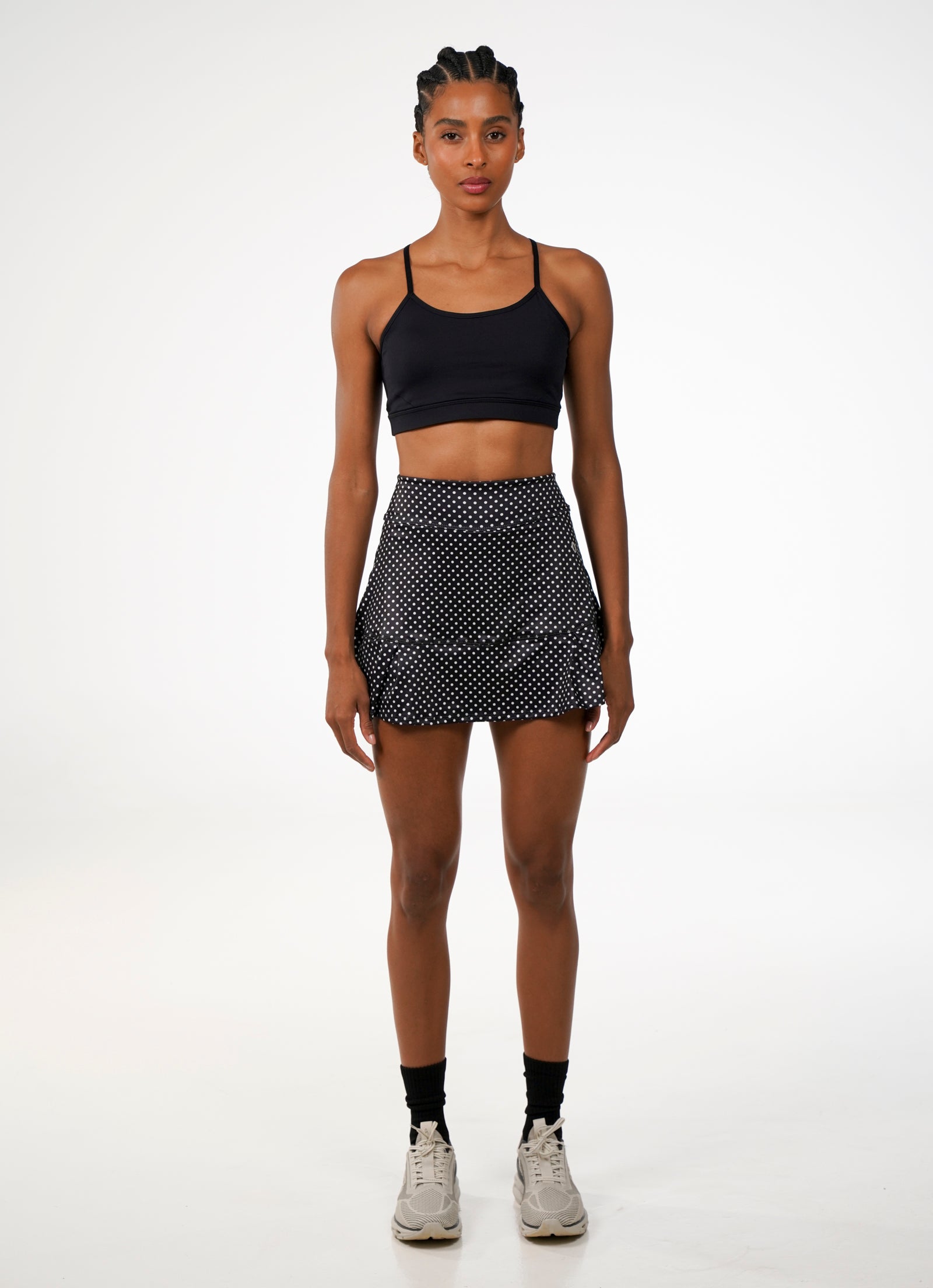 Look Esportivo Sofisticado: Aposte no Short Saia da Dona Jo