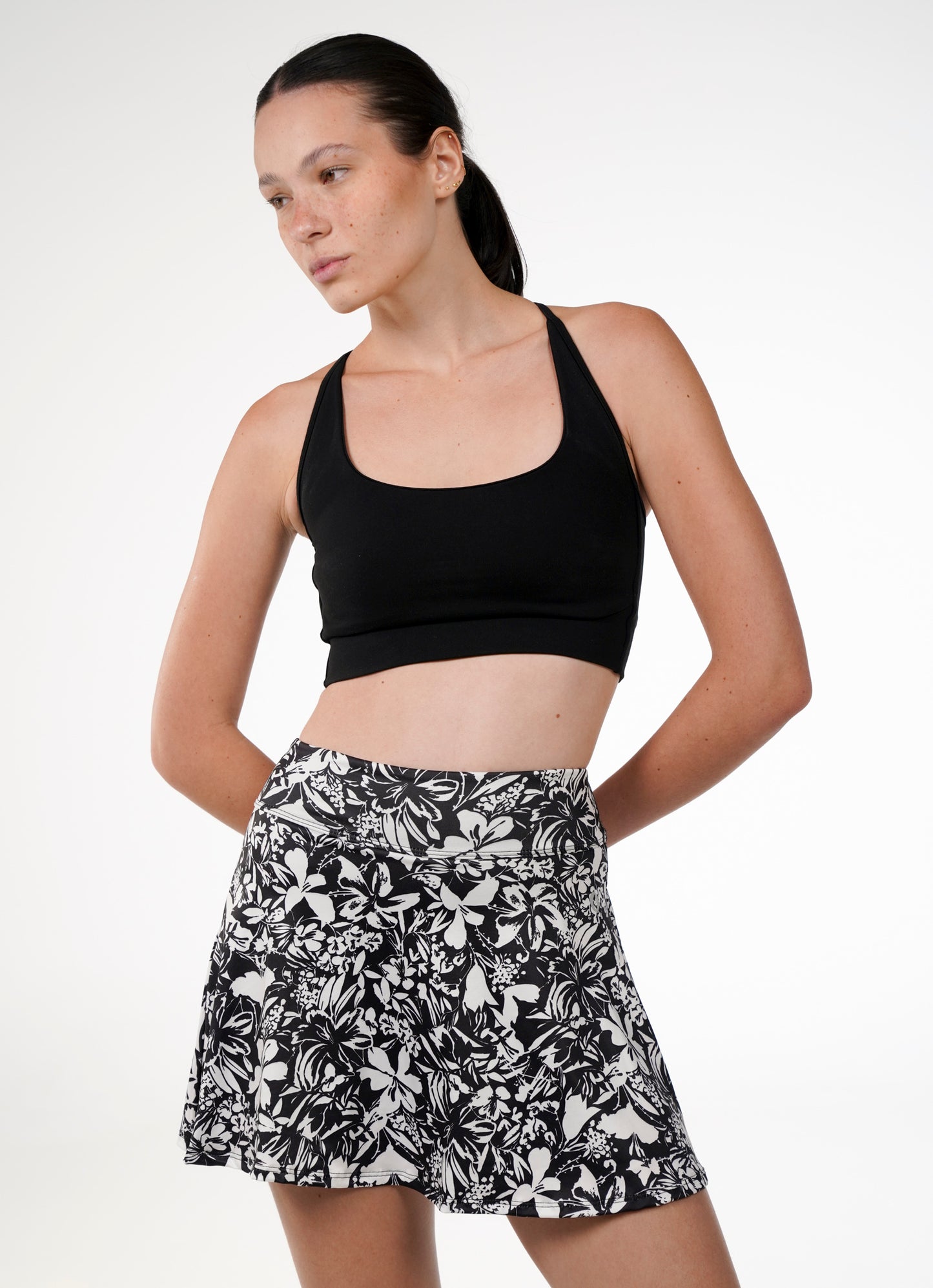 Short Saia Court (Alpine)