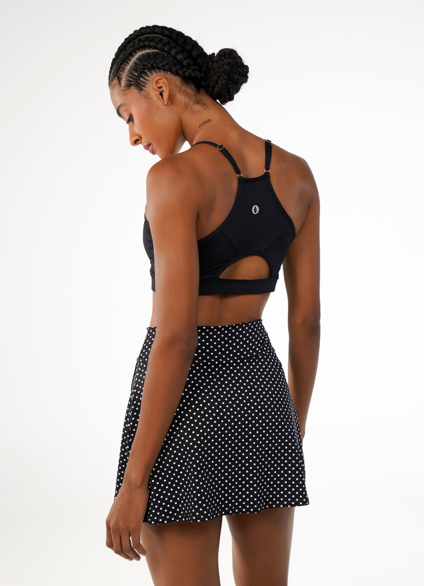 Short Saia Spin (Poa)