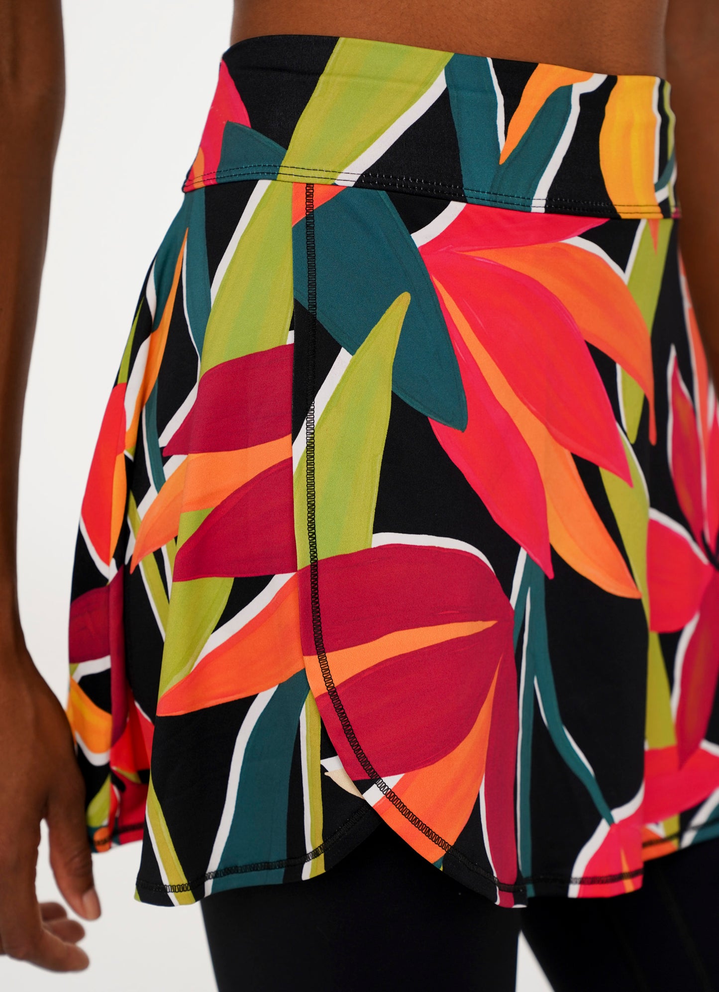 Saia Cover (Scarlet)